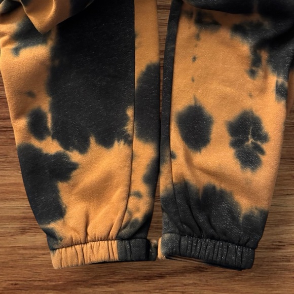 Vitality Balance Athletica Affirmation Comfy Joggers DUST DEVIL - Medium w/Bag - Picture 5 of 7